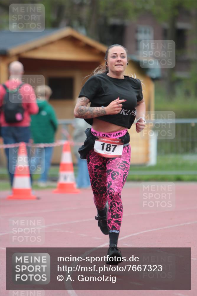 13.04.2025 - Hammer Lauf A. Gomolzig http://msf.ph/oto/7667323 13.04.2025 12:56:30 Ziel 187 meine-sportfotos.de