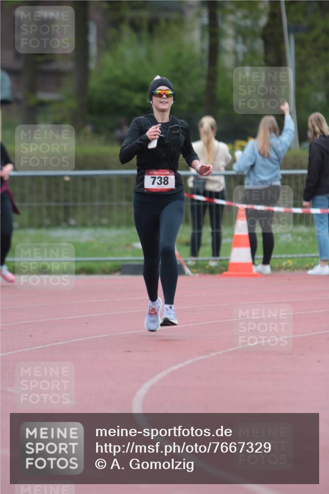 13.04.2025 - Hammer Lauf A. Gomolzig http://msf.ph/oto/7667329 13.04.2025 12:56:45 Ziel 738 meine-sportfotos.de