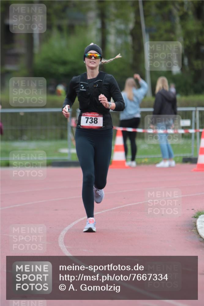 13.04.2025 - Hammer Lauf A. Gomolzig http://msf.ph/oto/7667334 13.04.2025 12:56:47 Ziel 738 meine-sportfotos.de