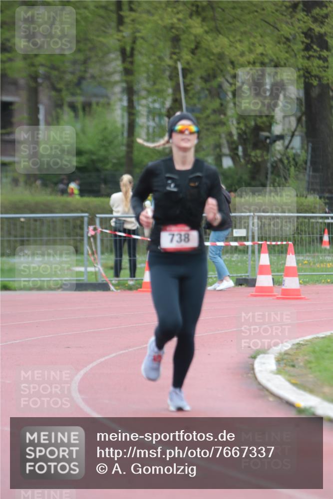 13.04.2025 - Hammer Lauf A. Gomolzig http://msf.ph/oto/7667337 13.04.2025 12:56:48 Ziel 738 meine-sportfotos.de