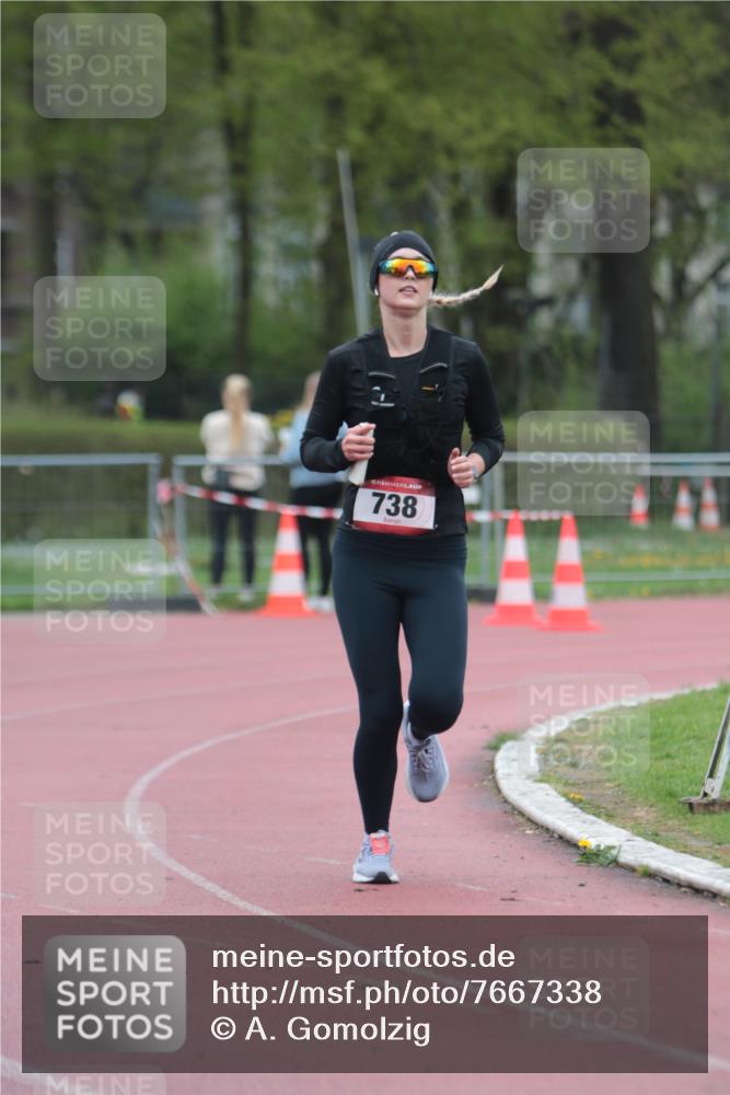 13.04.2025 - Hammer Lauf A. Gomolzig http://msf.ph/oto/7667338 13.04.2025 12:56:48 Ziel 738 meine-sportfotos.de