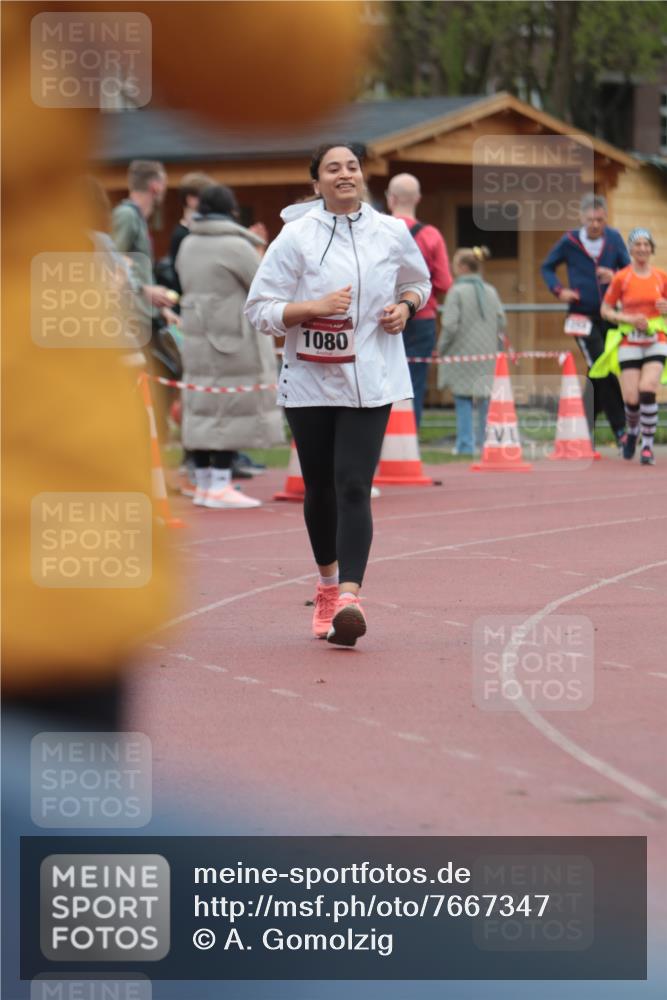 13.04.2025 - Hammer Lauf A. Gomolzig http://msf.ph/oto/7667347 13.04.2025 12:56:59 Ziel 567, 1080 meine-sportfotos.de