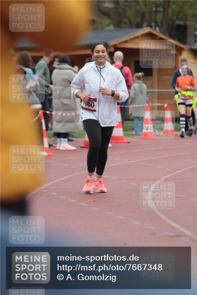 13.04.2025 - Hammer Lauf A. Gomolzig http://msf.ph/oto/7667348 13.04.2025 12:56:59 Ziel 567, 1080 meine-sportfotos.de