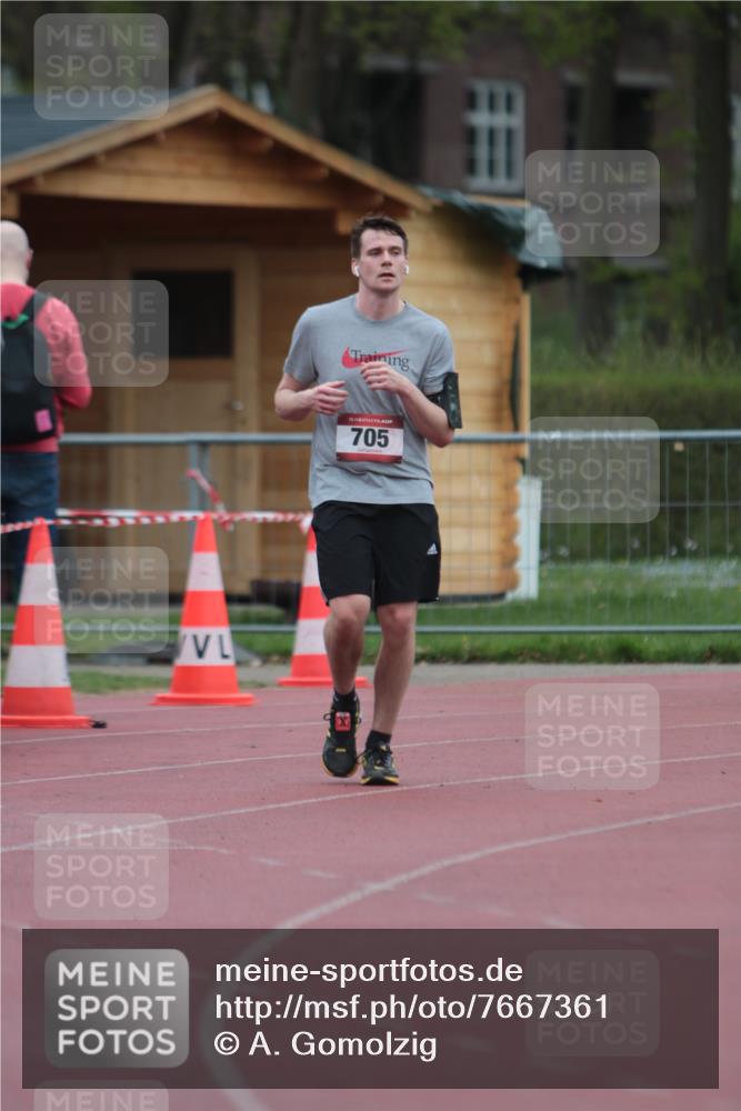 13.04.2025 - Hammer Lauf A. Gomolzig http://msf.ph/oto/7667361 13.04.2025 12:57:53 Ziel  meine-sportfotos.de
