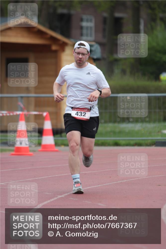 13.04.2025 - Hammer Lauf A. Gomolzig http://msf.ph/oto/7667367 13.04.2025 12:58:02 Ziel 432, 705 meine-sportfotos.de