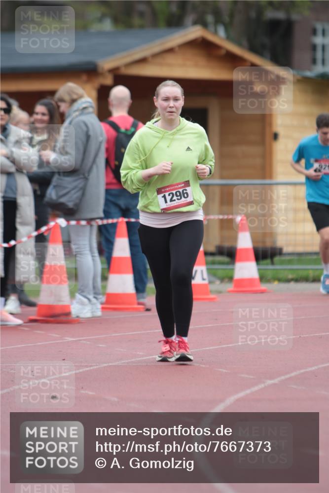 13.04.2025 - Hammer Lauf A. Gomolzig http://msf.ph/oto/7667373 13.04.2025 12:58:14 Ziel 9, 524, 1296 meine-sportfotos.de