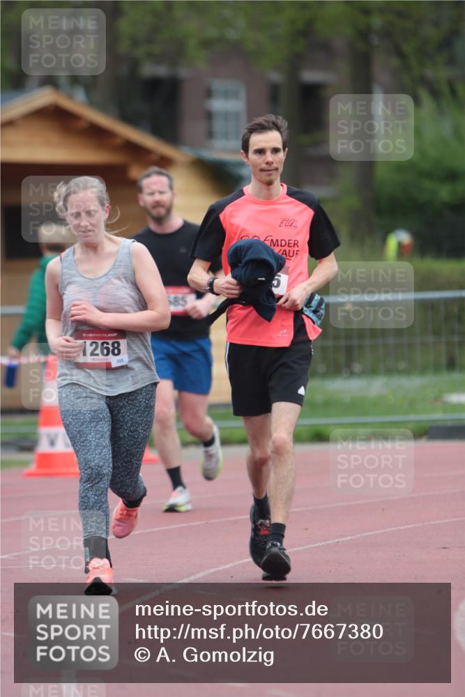 13.04.2025 - Hammer Lauf A. Gomolzig http://msf.ph/oto/7667380 13.04.2025 12:58:30 Ziel 685, 1265, 1268 meine-sportfotos.de