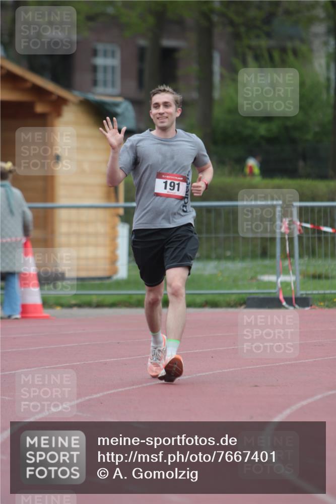 13.04.2025 - Hammer Lauf A. Gomolzig http://msf.ph/oto/7667401 13.04.2025 12:59:27 Ziel 191 meine-sportfotos.de