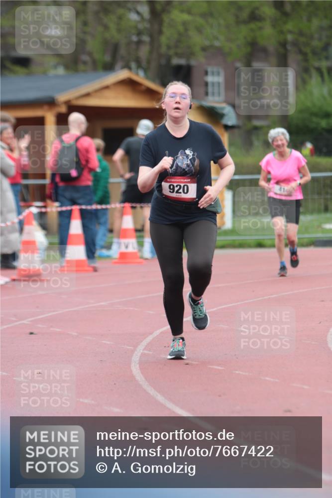 13.04.2025 - Hammer Lauf A. Gomolzig http://msf.ph/oto/7667422 13.04.2025 13:00:24 Ziel 414, 920 meine-sportfotos.de