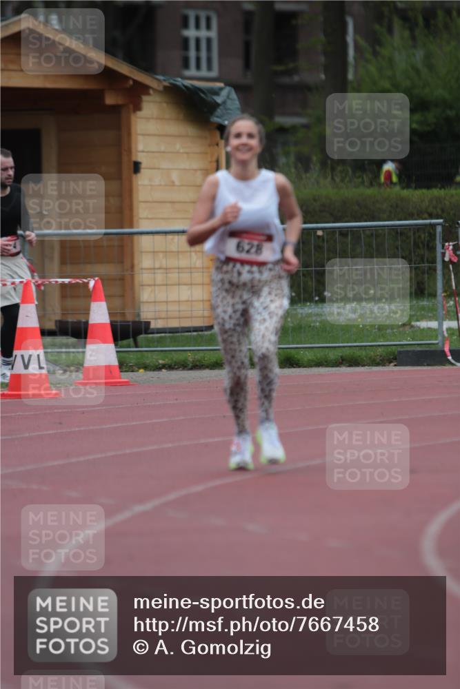 13.04.2025 - Hammer Lauf A. Gomolzig http://msf.ph/oto/7667458 13.04.2025 13:01:19 Ziel 628, 1103 meine-sportfotos.de