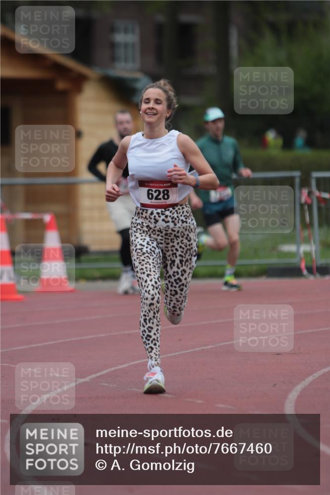 13.04.2025 - Hammer Lauf A. Gomolzig http://msf.ph/oto/7667460 13.04.2025 13:01:20 Ziel 628, 1103 meine-sportfotos.de