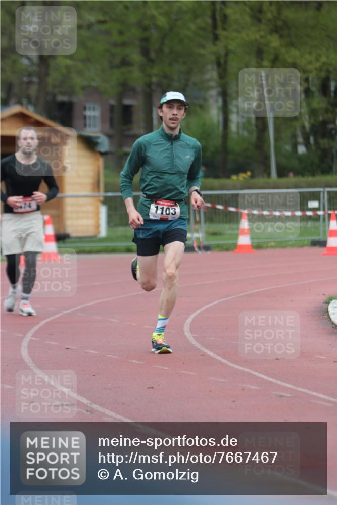 13.04.2025 - Hammer Lauf A. Gomolzig http://msf.ph/oto/7667467 13.04.2025 13:01:26 Ziel 474, 1103 meine-sportfotos.de