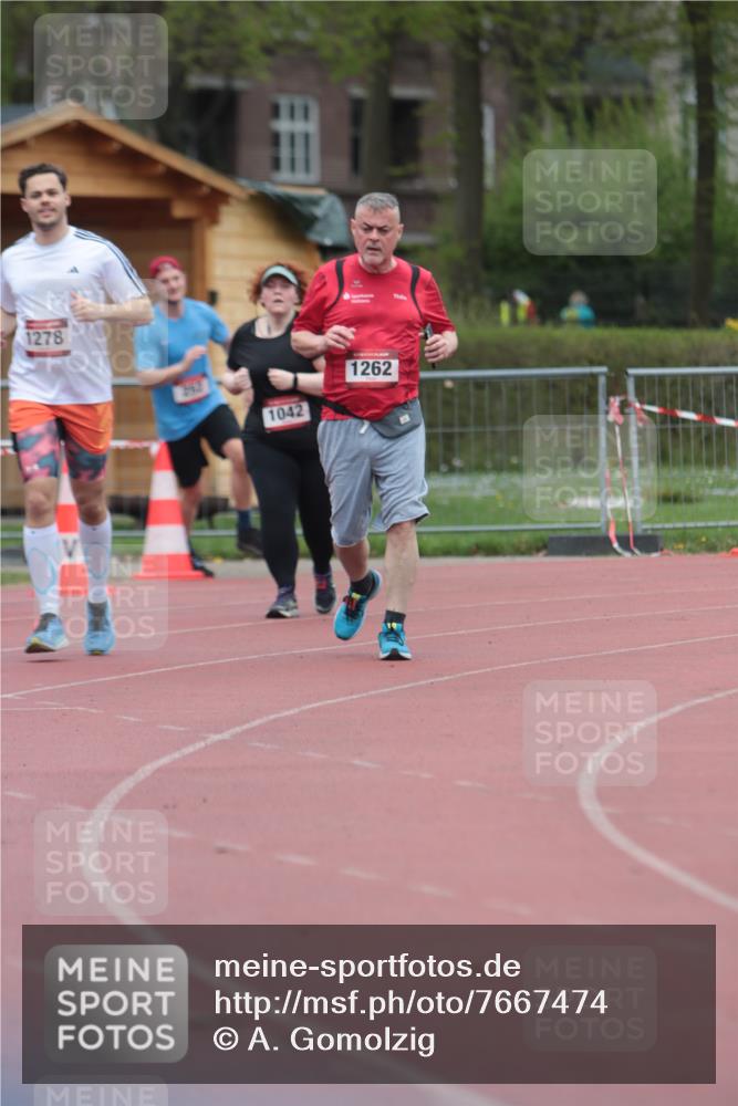 13.04.2025 - Hammer Lauf A. Gomolzig http://msf.ph/oto/7667474 13.04.2025 13:01:35 Ziel 252 meine-sportfotos.de