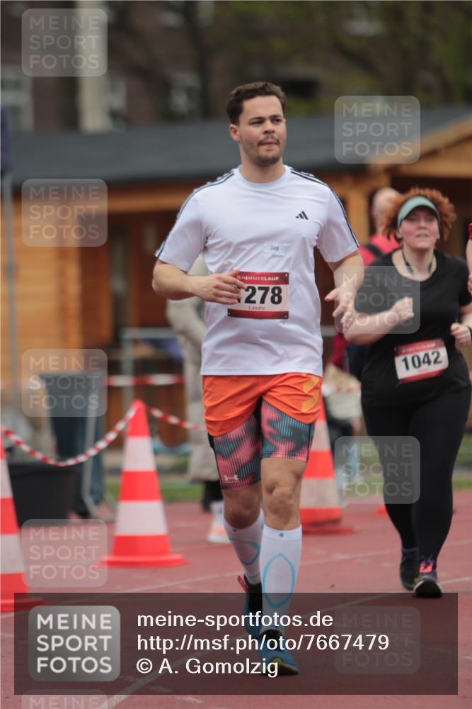 13.04.2025 - Hammer Lauf A. Gomolzig http://msf.ph/oto/7667479 13.04.2025 13:01:39 Ziel 252, 1042, 1262, 1278 meine-sportfotos.de