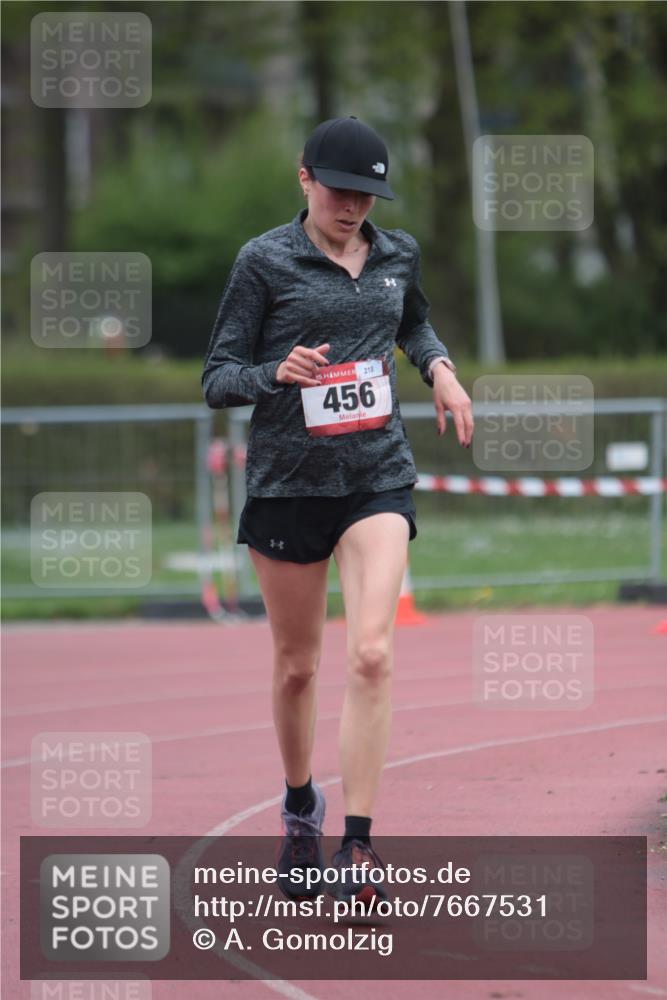 13.04.2025 - Hammer Lauf A. Gomolzig http://msf.ph/oto/7667531 13.04.2025 13:03:27 Ziel 456 meine-sportfotos.de