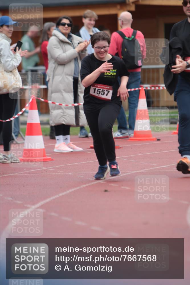 13.04.2025 - Hammer Lauf A. Gomolzig http://msf.ph/oto/7667568 13.04.2025 13:04:40 Ziel 1557 meine-sportfotos.de