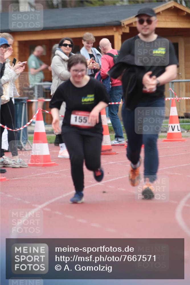 13.04.2025 - Hammer Lauf A. Gomolzig http://msf.ph/oto/7667571 13.04.2025 13:04:41 Ziel 1557 meine-sportfotos.de