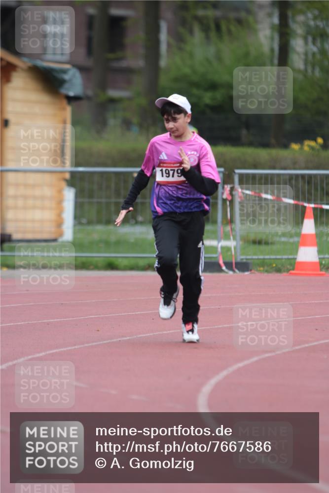 13.04.2025 - Hammer Lauf A. Gomolzig http://msf.ph/oto/7667586 13.04.2025 13:05:42 Ziel 459, 1979 meine-sportfotos.de