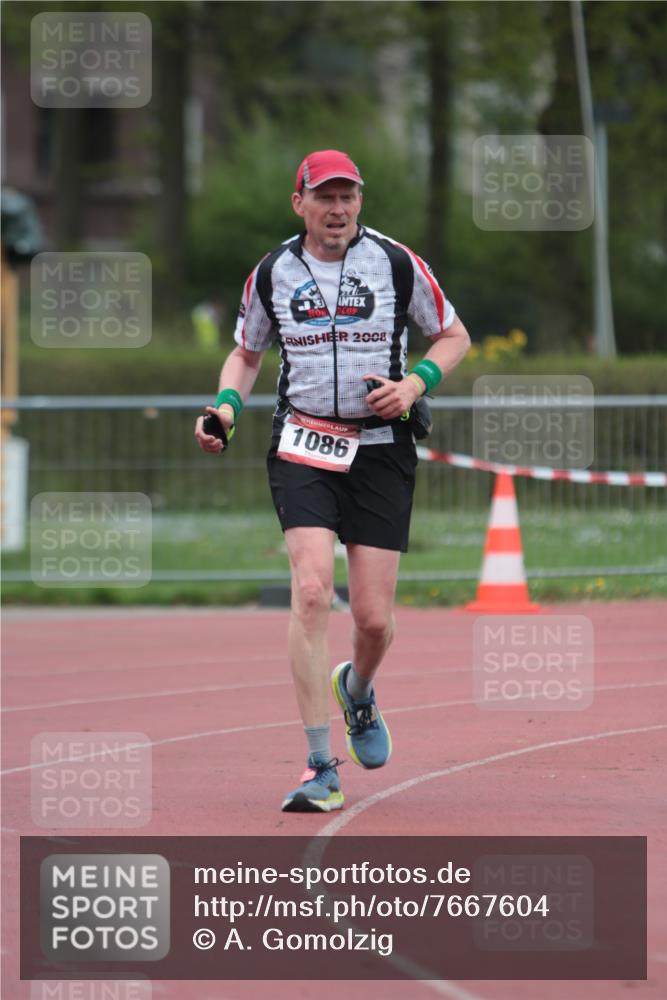 13.04.2025 - Hammer Lauf A. Gomolzig http://msf.ph/oto/7667604 13.04.2025 13:06:33 Ziel 1086 meine-sportfotos.de