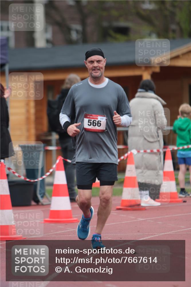 13.04.2025 - Hammer Lauf A. Gomolzig http://msf.ph/oto/7667614 13.04.2025 13:07:02 Ziel 244, 566, 737, 762 meine-sportfotos.de