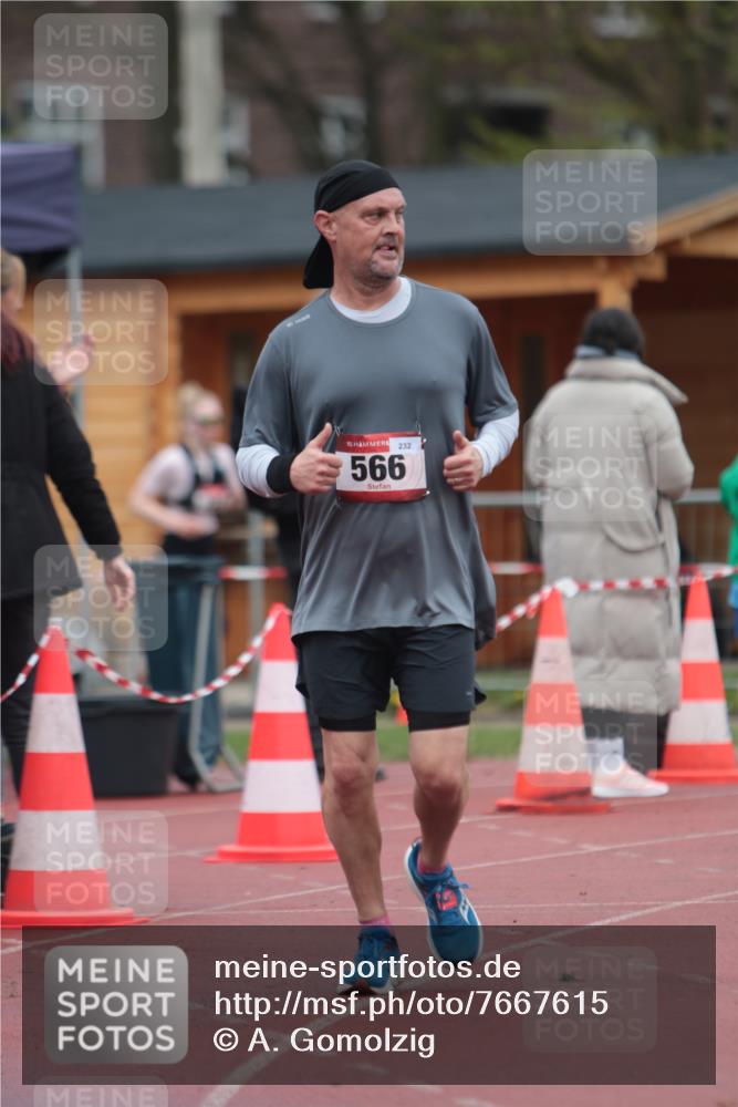 13.04.2025 - Hammer Lauf A. Gomolzig http://msf.ph/oto/7667615 13.04.2025 13:07:03 Ziel 244, 566, 737, 762 meine-sportfotos.de