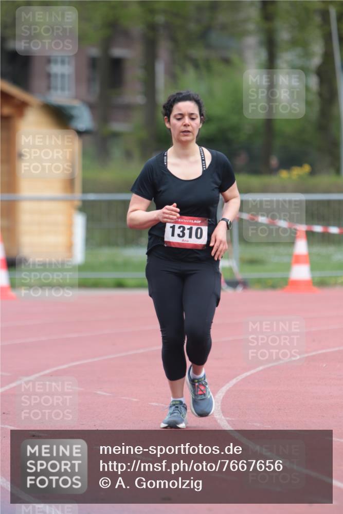 13.04.2025 - Hammer Lauf A. Gomolzig http://msf.ph/oto/7667656 13.04.2025 13:09:26 Ziel 1310 meine-sportfotos.de