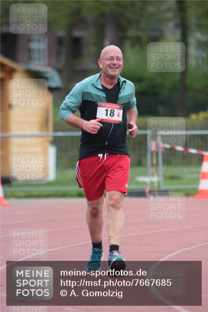 13.04.2025 - Hammer Lauf A. Gomolzig http://msf.ph/oto/7667685 13.04.2025 13:11:51 Ziel 18 meine-sportfotos.de