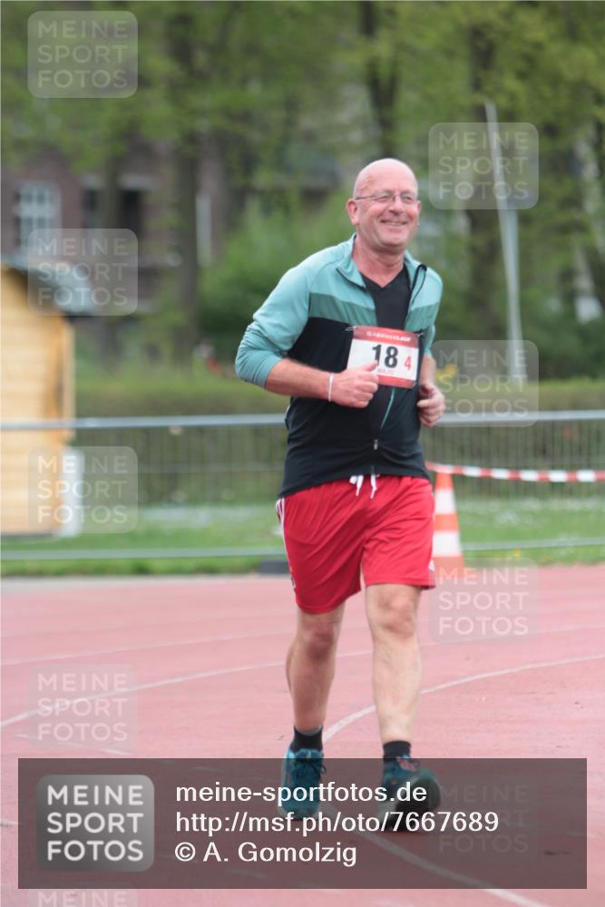 13.04.2025 - Hammer Lauf A. Gomolzig http://msf.ph/oto/7667689 13.04.2025 13:11:52 Ziel 18 meine-sportfotos.de