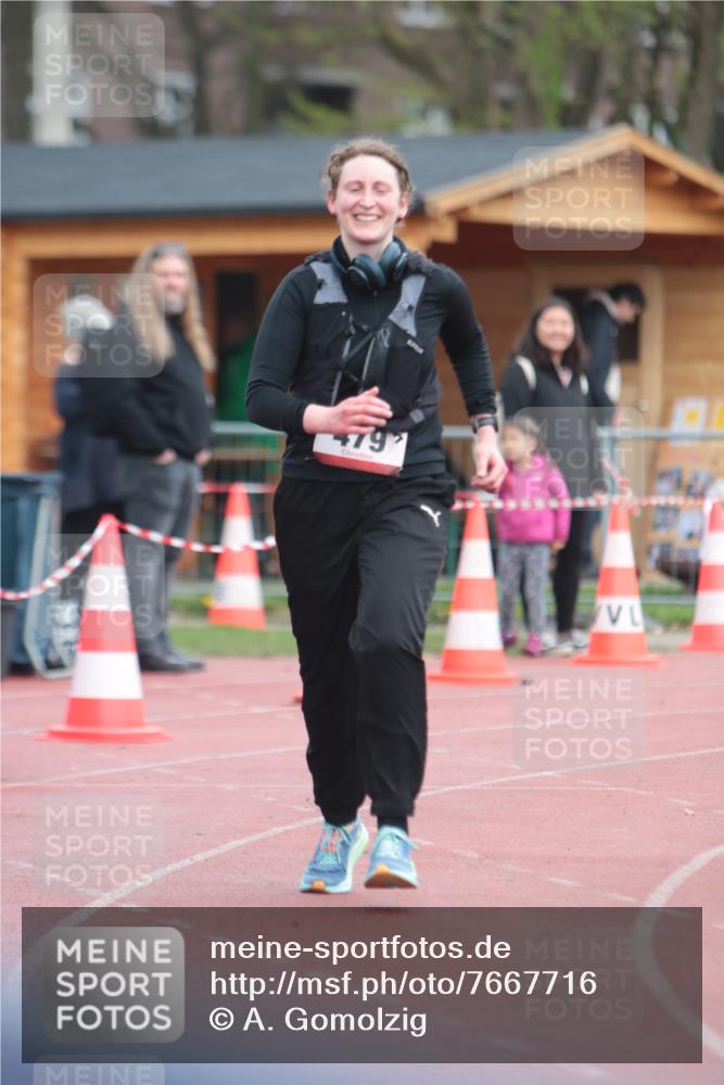 13.04.2025 - Hammer Lauf A. Gomolzig http://msf.ph/oto/7667716 13.04.2025 13:13:46 Ziel 479 meine-sportfotos.de