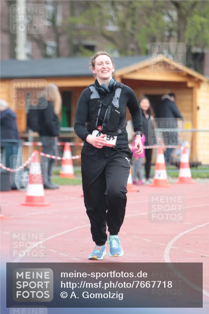 13.04.2025 - Hammer Lauf A. Gomolzig http://msf.ph/oto/7667718 13.04.2025 13:13:47 Ziel 479 meine-sportfotos.de