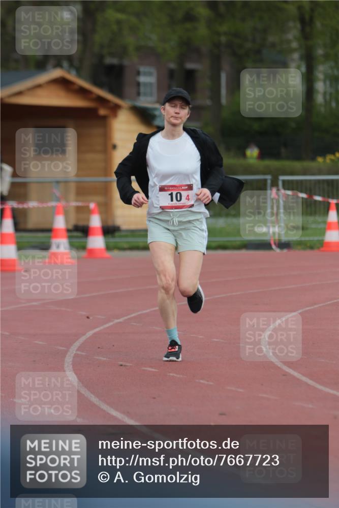 13.04.2025 - Hammer Lauf A. Gomolzig http://msf.ph/oto/7667723 13.04.2025 13:14:20 Ziel 10 meine-sportfotos.de