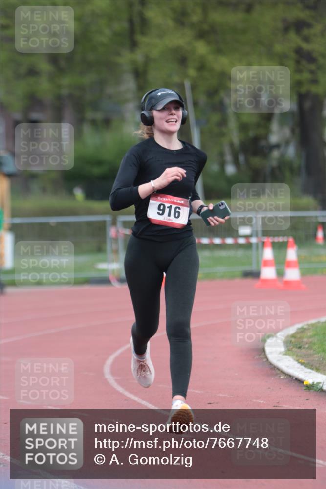 13.04.2025 - Hammer Lauf A. Gomolzig http://msf.ph/oto/7667748 13.04.2025 13:15:03 Ziel 916 meine-sportfotos.de