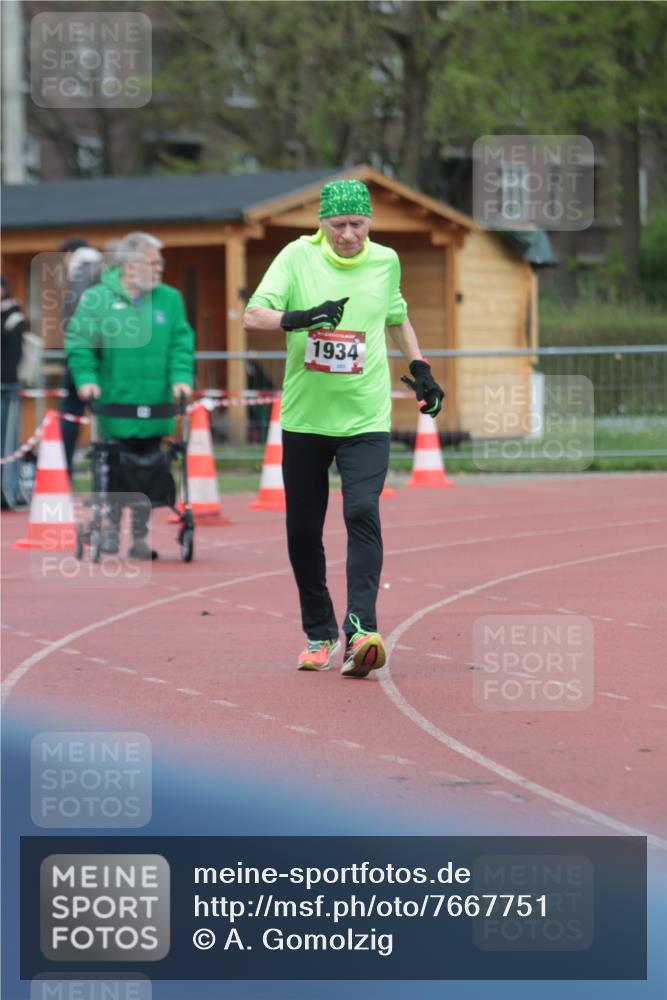 13.04.2025 - Hammer Lauf A. Gomolzig http://msf.ph/oto/7667751 13.04.2025 13:15:21 Ziel 1934 meine-sportfotos.de