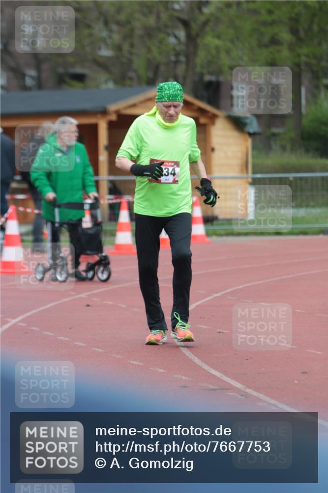 13.04.2025 - Hammer Lauf A. Gomolzig http://msf.ph/oto/7667753 13.04.2025 13:15:21 Ziel 1934 meine-sportfotos.de