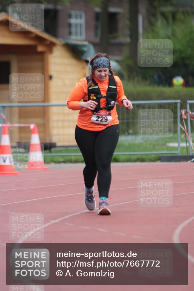 13.04.2025 - Hammer Lauf A. Gomolzig http://msf.ph/oto/7667772 13.04.2025 13:16:15 Ziel 229 meine-sportfotos.de