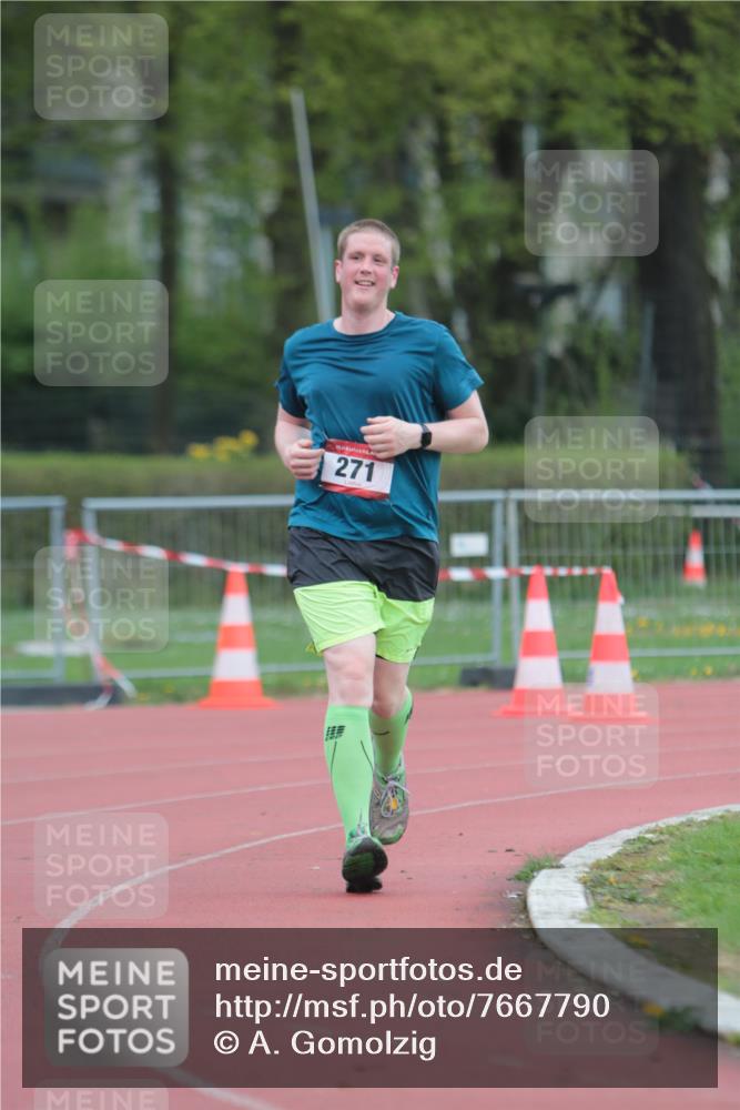 13.04.2025 - Hammer Lauf A. Gomolzig http://msf.ph/oto/7667790 13.04.2025 13:18:13 Ziel 271, 327 meine-sportfotos.de