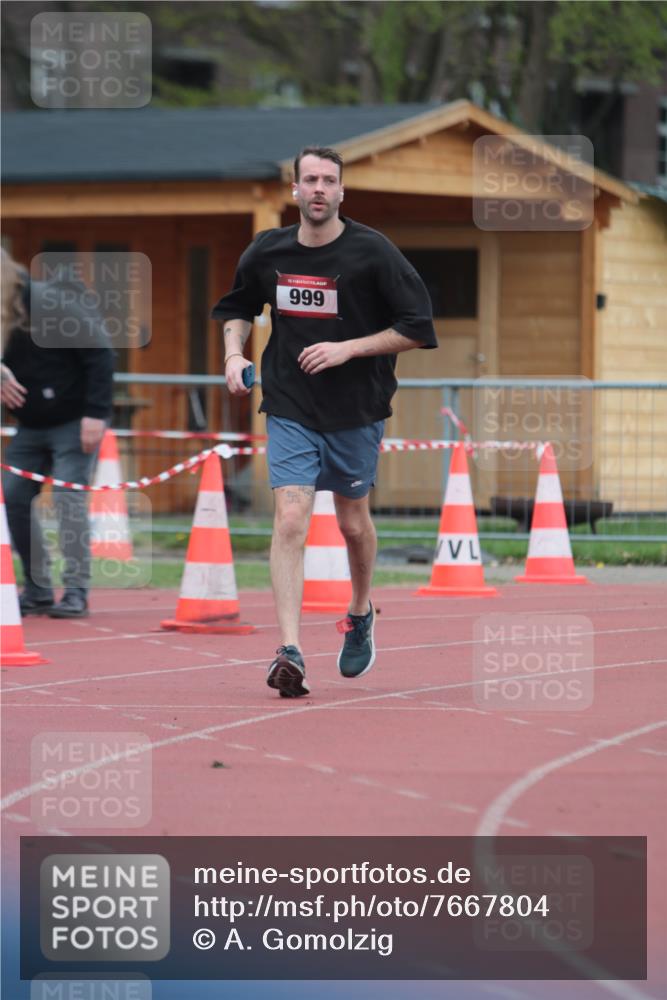 13.04.2025 - Hammer Lauf A. Gomolzig http://msf.ph/oto/7667804 13.04.2025 13:18:50 Ziel  meine-sportfotos.de