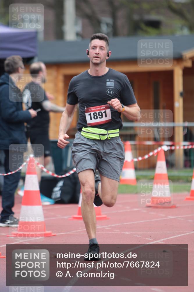 13.04.2025 - Hammer Lauf A. Gomolzig http://msf.ph/oto/7667824 13.04.2025 13:19:56 Ziel 1891 meine-sportfotos.de
