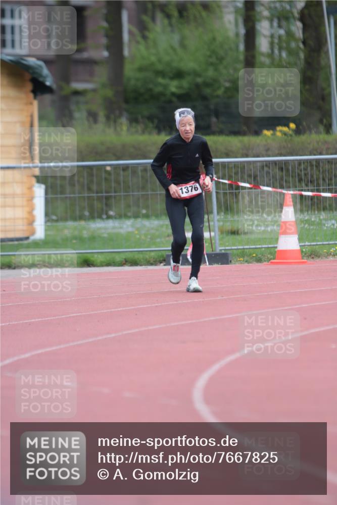 13.04.2025 - Hammer Lauf A. Gomolzig http://msf.ph/oto/7667825 13.04.2025 13:20:14 Ziel 1376 meine-sportfotos.de
