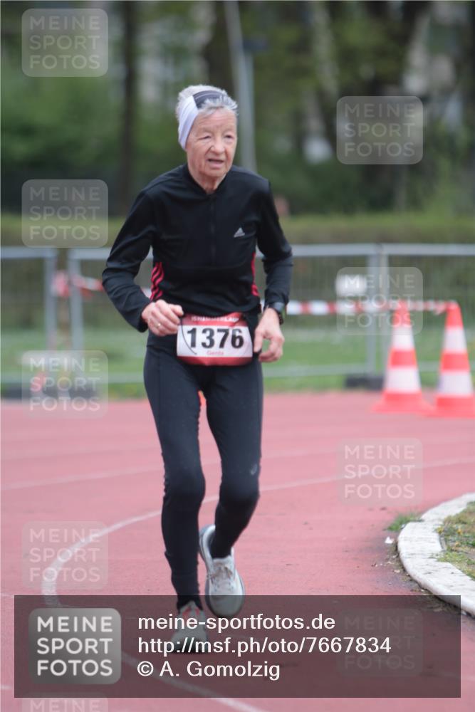 13.04.2025 - Hammer Lauf A. Gomolzig http://msf.ph/oto/7667834 13.04.2025 13:20:21 Ziel 3, 1376 meine-sportfotos.de
