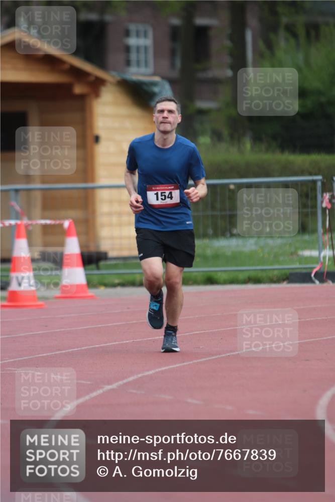 13.04.2025 - Hammer Lauf A. Gomolzig http://msf.ph/oto/7667839 13.04.2025 13:20:39 Ziel 154 meine-sportfotos.de