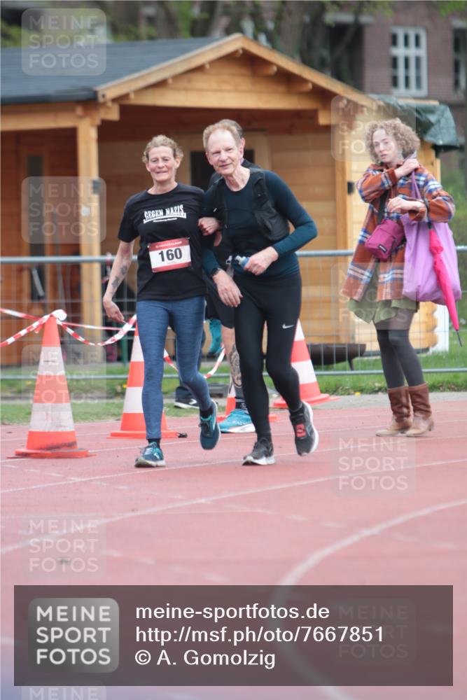13.04.2025 - Hammer Lauf A. Gomolzig http://msf.ph/oto/7667851 13.04.2025 13:21:02 Ziel 160, 604 meine-sportfotos.de