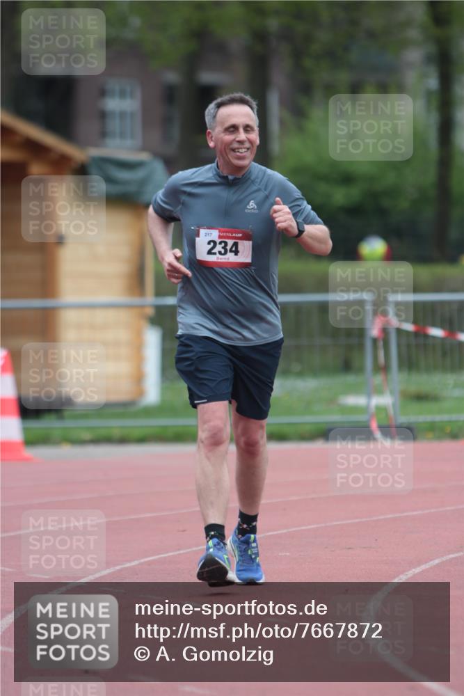 13.04.2025 - Hammer Lauf A. Gomolzig http://msf.ph/oto/7667872 13.04.2025 13:25:23 Ziel 234 meine-sportfotos.de