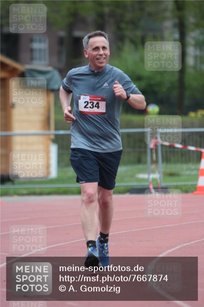 13.04.2025 - Hammer Lauf A. Gomolzig http://msf.ph/oto/7667874 13.04.2025 13:25:24 Ziel 234 meine-sportfotos.de