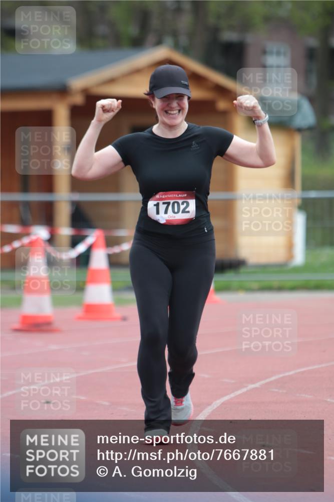 13.04.2025 - Hammer Lauf A. Gomolzig http://msf.ph/oto/7667881 13.04.2025 13:26:18 Ziel 1702 meine-sportfotos.de