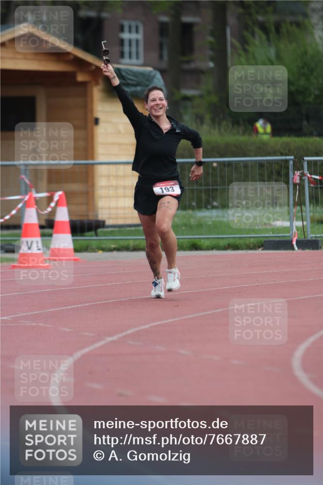 13.04.2025 - Hammer Lauf A. Gomolzig http://msf.ph/oto/7667887 13.04.2025 13:27:26 Ziel 193 meine-sportfotos.de