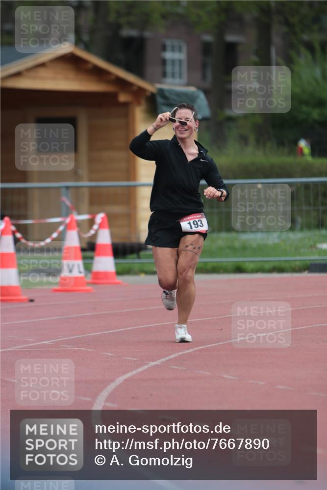 13.04.2025 - Hammer Lauf A. Gomolzig http://msf.ph/oto/7667890 13.04.2025 13:27:27 Ziel 193 meine-sportfotos.de