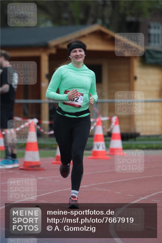 13.04.2025 - Hammer Lauf A. Gomolzig http://msf.ph/oto/7667919 13.04.2025 13:30:19 Ziel 662 meine-sportfotos.de