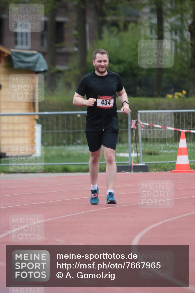 13.04.2025 - Hammer Lauf A. Gomolzig http://msf.ph/oto/7667965 13.04.2025 13:38:35 Ziel 434 meine-sportfotos.de