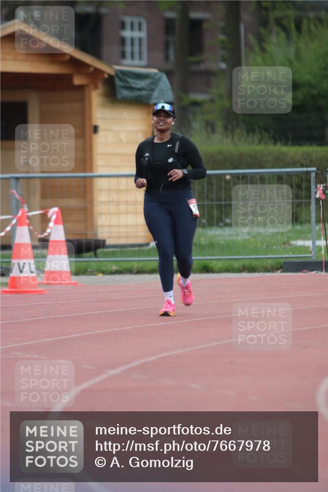 13.04.2025 - Hammer Lauf A. Gomolzig http://msf.ph/oto/7667978 13.04.2025 13:43:21 Ziel  meine-sportfotos.de